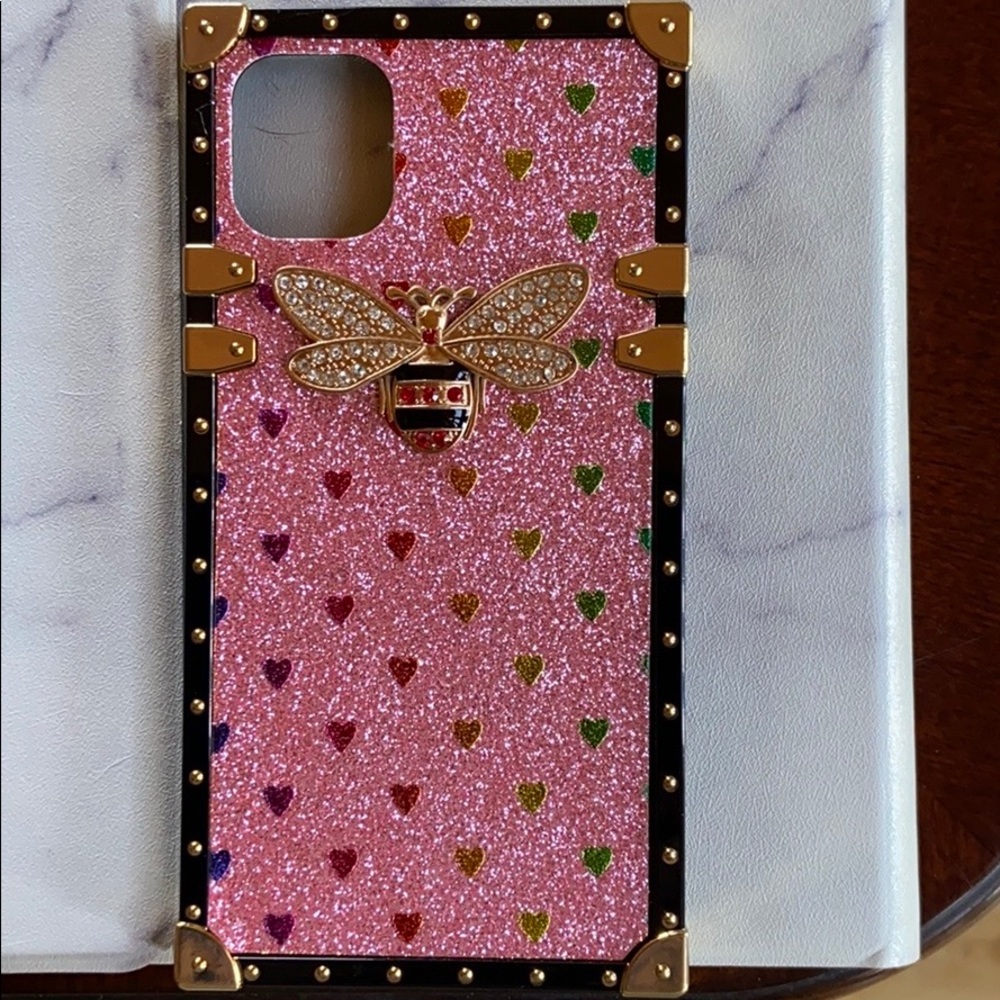 i11 cell phone cover